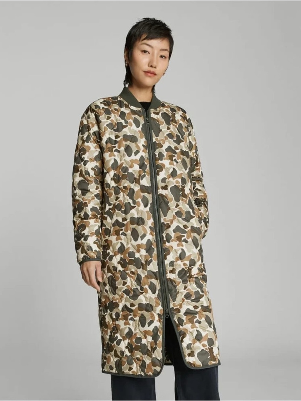 NWT BISCOTTI from EVERLANE THE RENEW LONG LINER SIZE XXS - OVERSIZED RETAIL $198